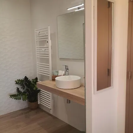 Mendiburia Guest house Iholdy